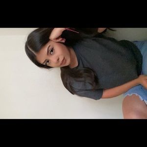 Meet your Posher, Vanessa